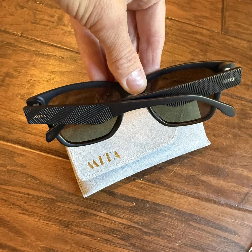 MITA Sunglasses UNISEX 55-16-150 Black Matte THE WAVE C2 Cat 3 square